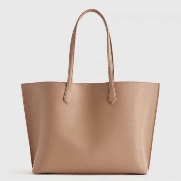 Quince Handbags - NWOT Quince Italian Leather Triple Compartment Shopper Tote in Cappuccino Tan